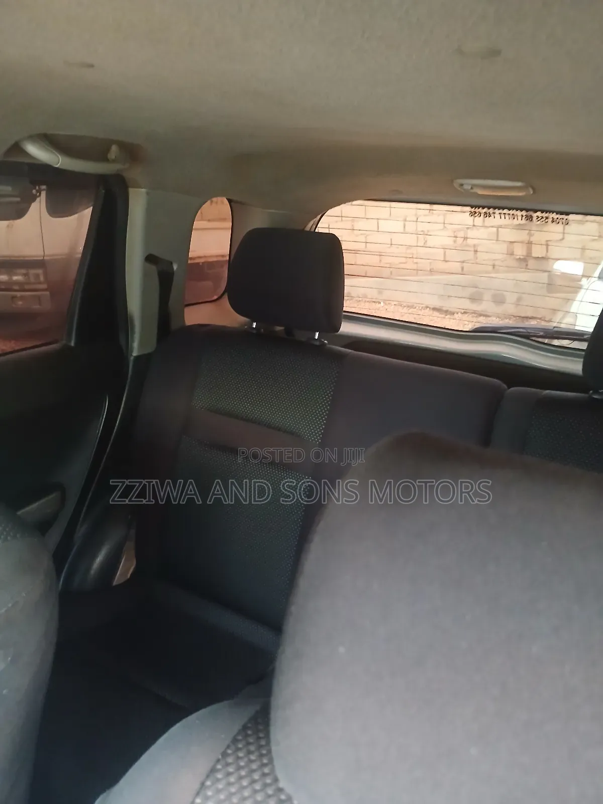 Toyota IST 2004 Silver