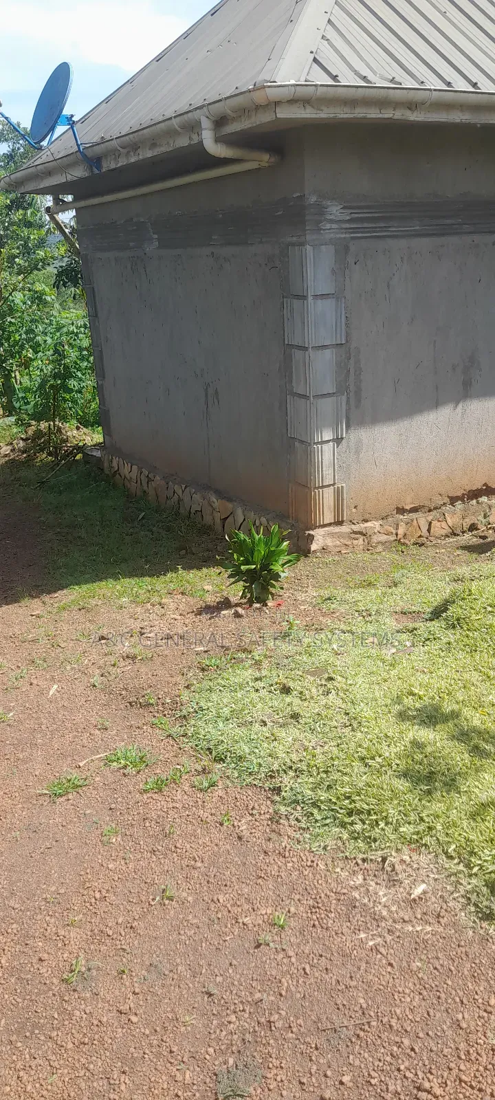 House Finished and Land for Sale 90x71ft Kisamula After Buloba Mityana