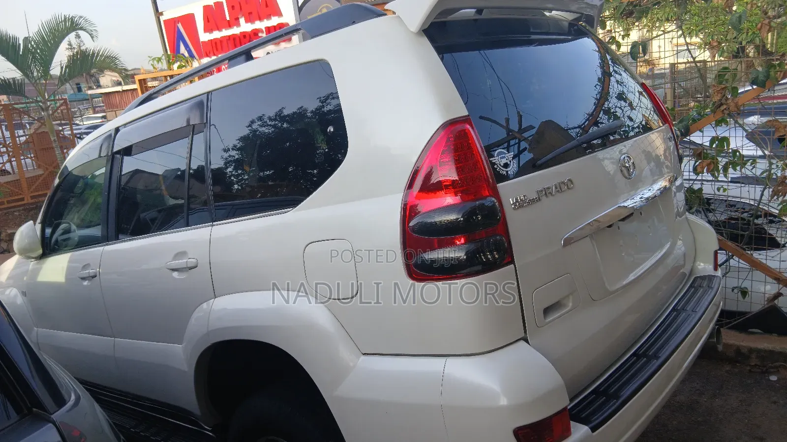 Toyota Land Cruiser Prado 2007 White