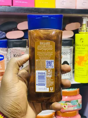 Vaseline Glazed and Glisten Golden Hour Glow Shimmering Body Gel Oil.