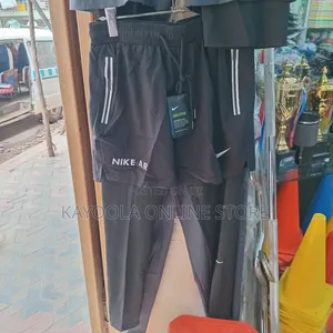 Men Sports 2 in 1gym Running Shorts