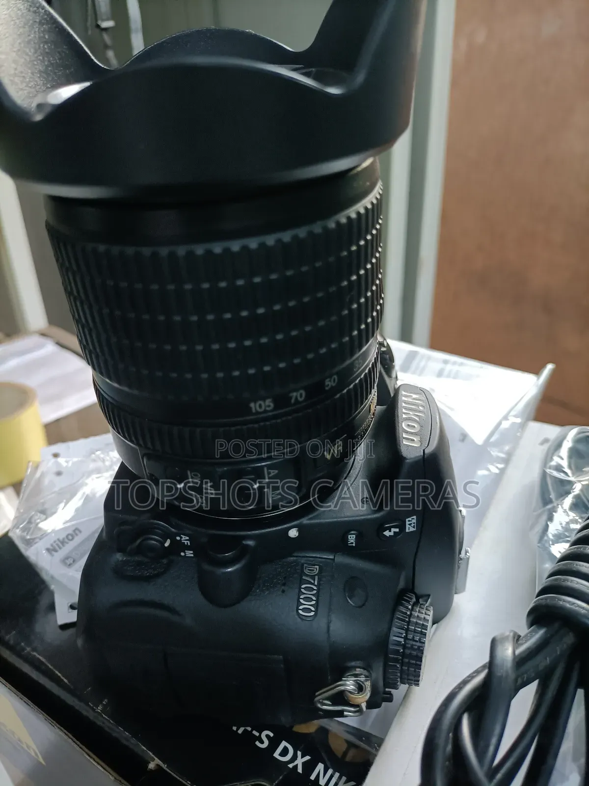 Nikon D7000 With Nikon 18-105mm Vr Lens