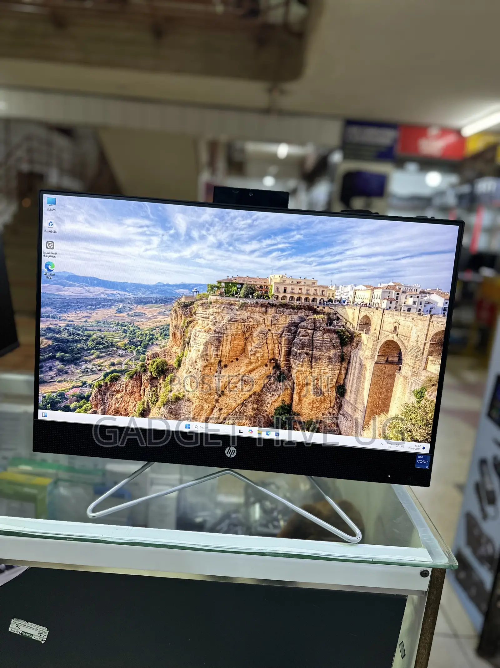 Desktop Computer HP 200 G4 All-in-One 8GB Intel Core i5 SSD 512GB