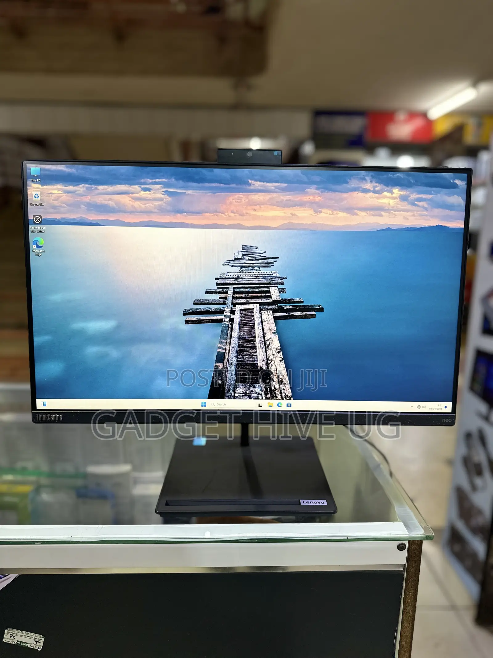 Desktop Computer Lenovo ideacentre AIO 510S 8GB Intel Core i3 SSD 256GB
