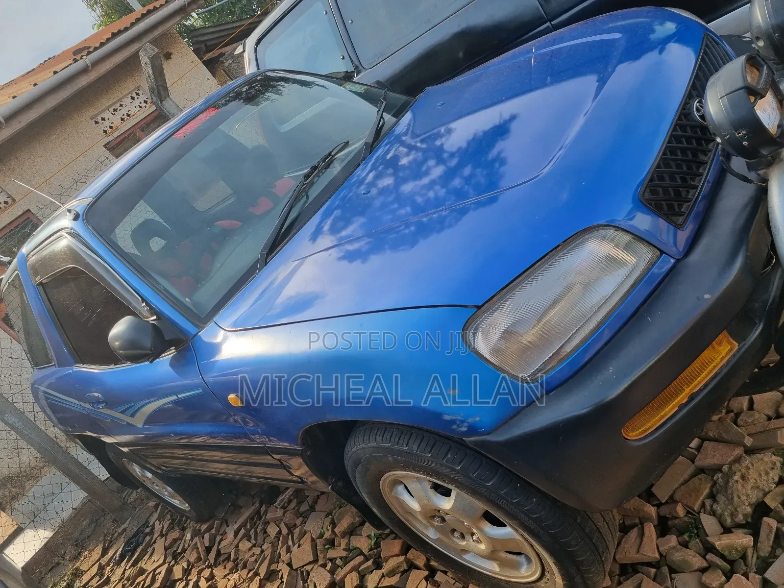 Toyota RAV4 Automatic 2000 Blue