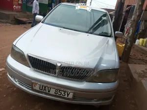 Toyota Vista 2002 Gray