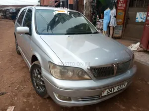 Toyota Vista 2002 Gray