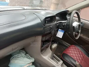 Toyota Corolla 2003 White