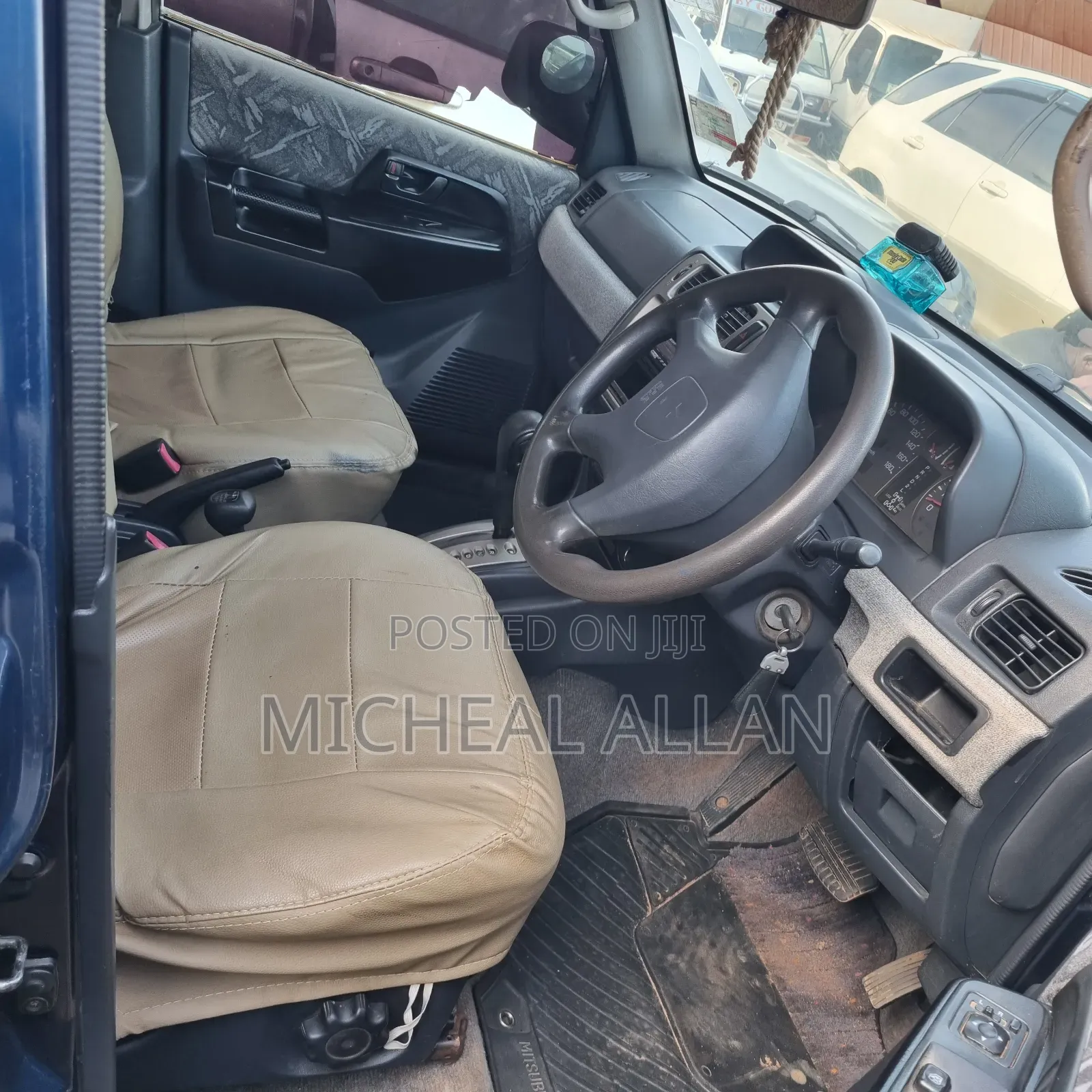 Mitsubishi Pajero IO 2002 Blue