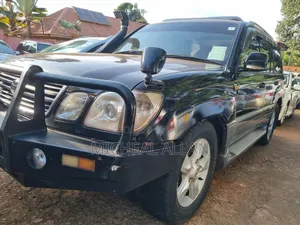 Toyota Land Cruiser 2009 White