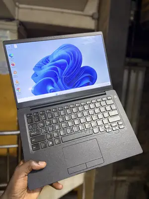 Laptop Dell Latitude 7400 16GB Intel Core i7 SSD 256GB