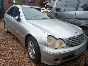 Mercedes-Benz C-Class 2005 Gray