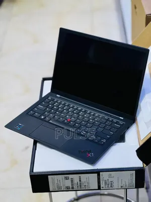 Laptop Lenovo ThinkPad X1 Carbon 32GB Intel Core i7 SSD 256GB
