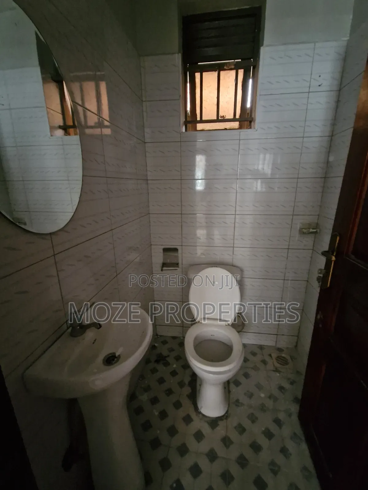 Studio Apartment in Kireke, Central Division for rent