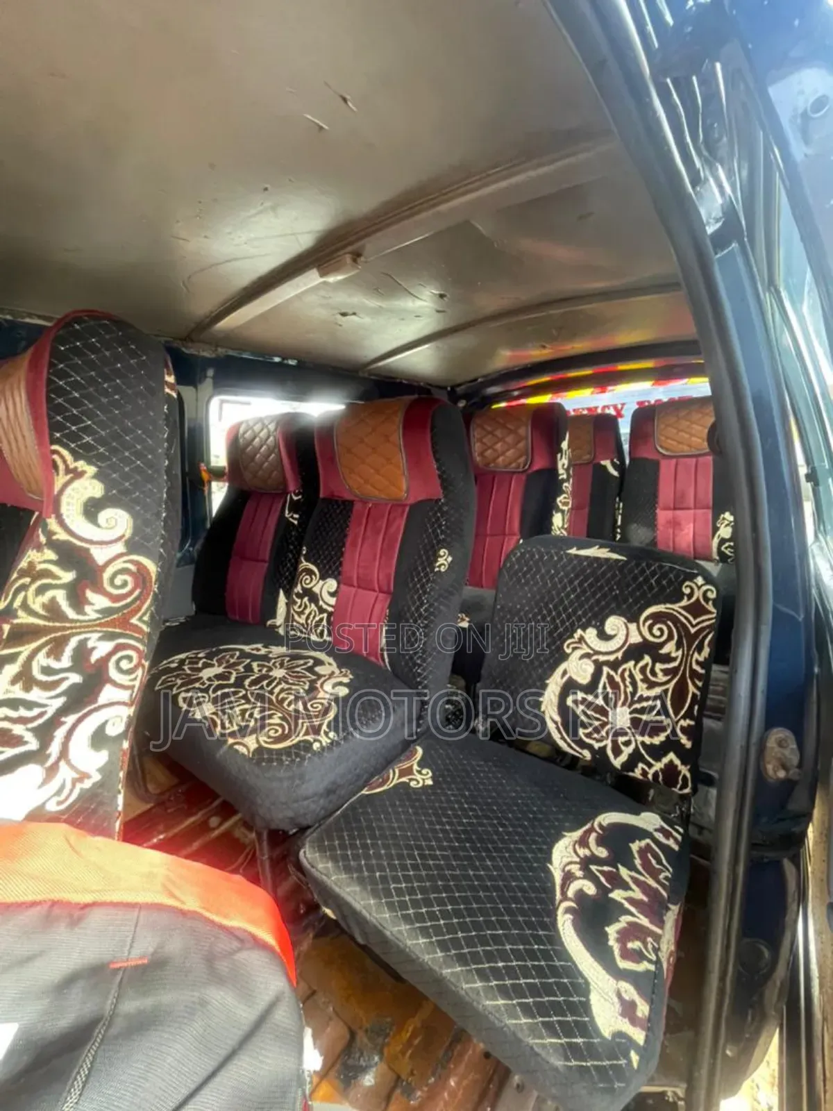 Toyota HiAce 2001 Blue