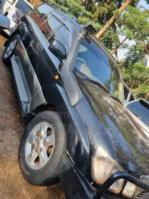 Toyota Land Cruiser 2009 White