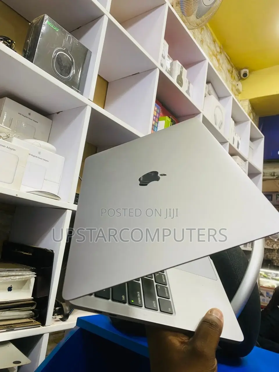 Laptop Apple MacBook Pro 2017 16GB Intel Core i7 SSHD+SSD 512GB
