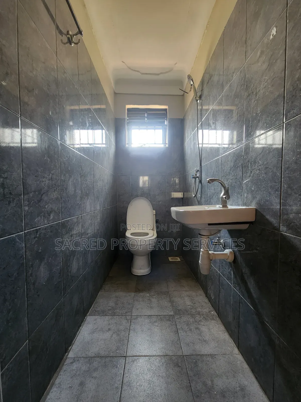 1bdrm Apartment in Kira Kitukutwe for rent