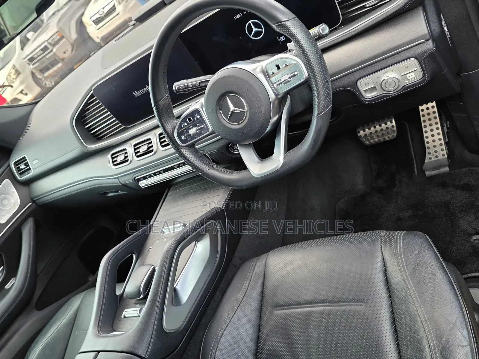 Mercedes-Benz GLE-Class GLE 400d 4MATIC 2021 Beige