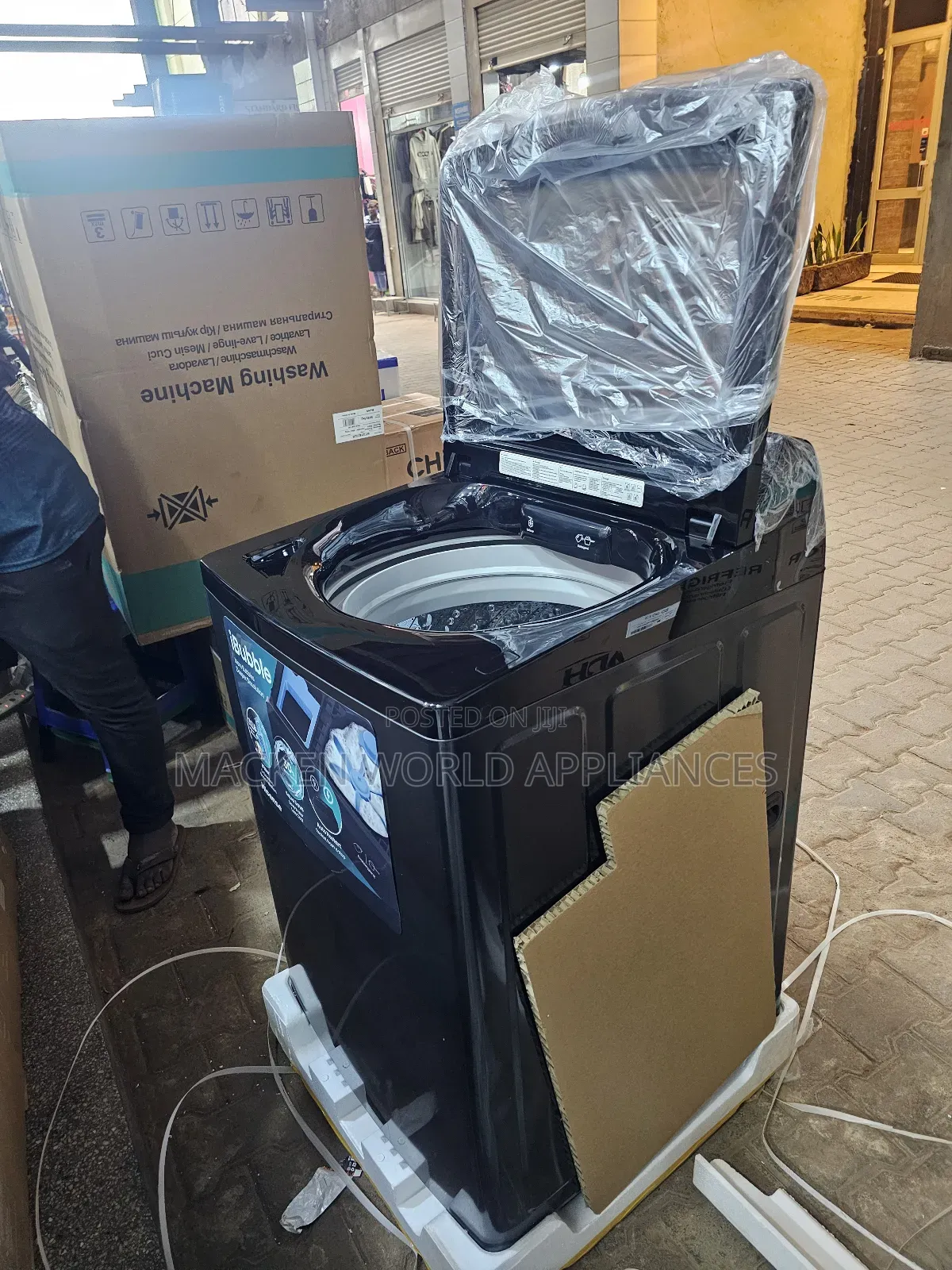 Hisense 18kg Top Loader Washing Machine 2 Years Full Warranty.