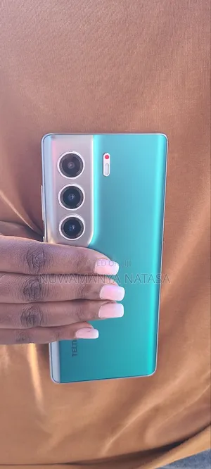Tecno Camon 40 Pro 5G 256 GB Green