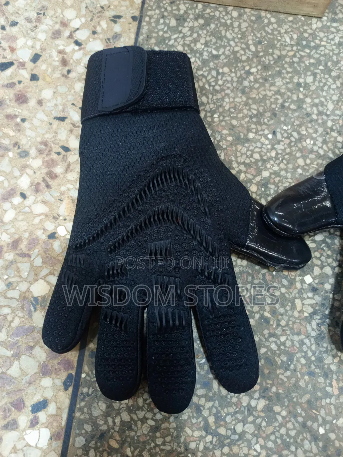 Goalkeeper Gloves.