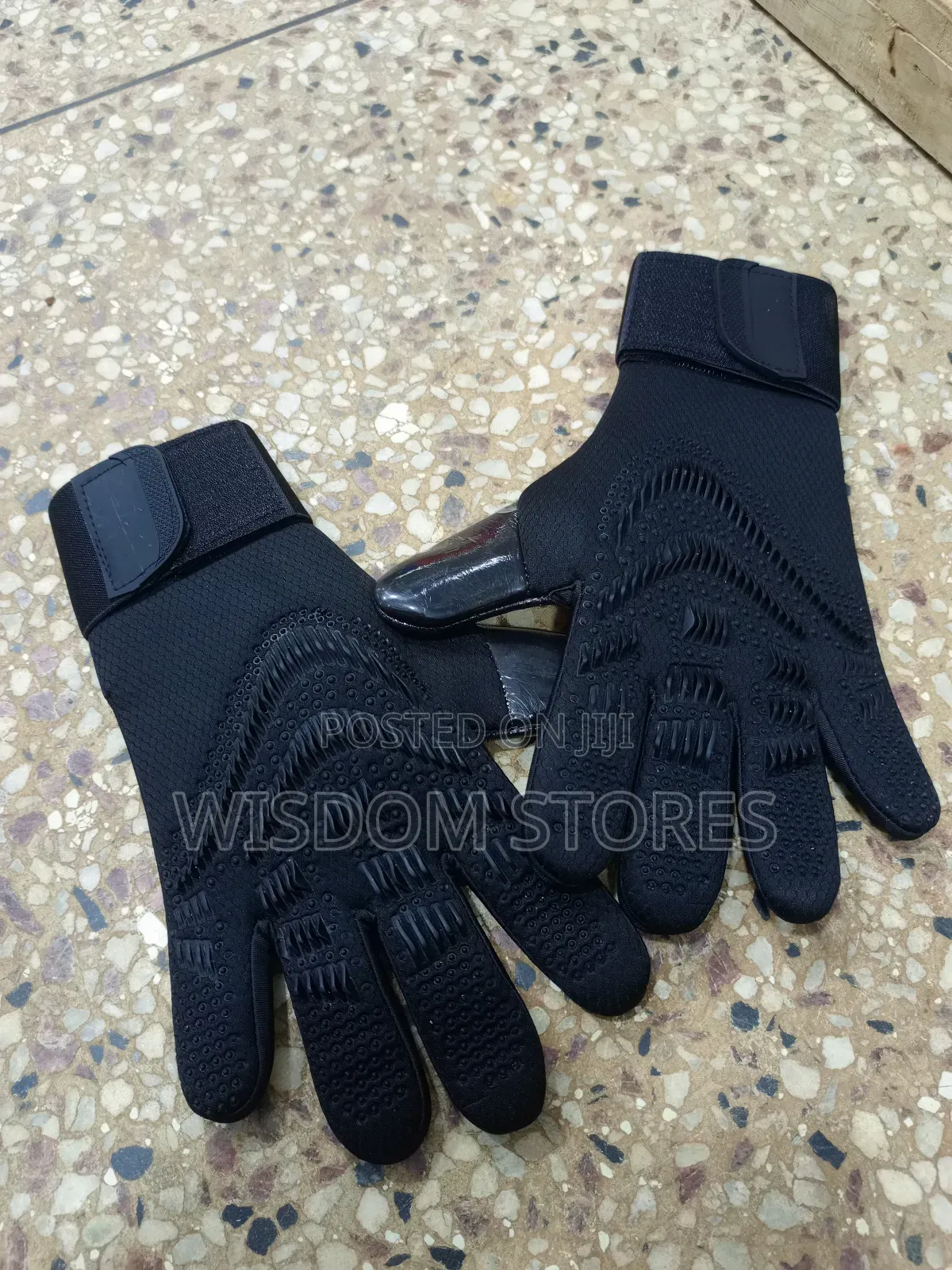 Goalkeeper Gloves.