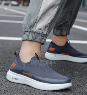 Relaxed Fit Stretcher for Men