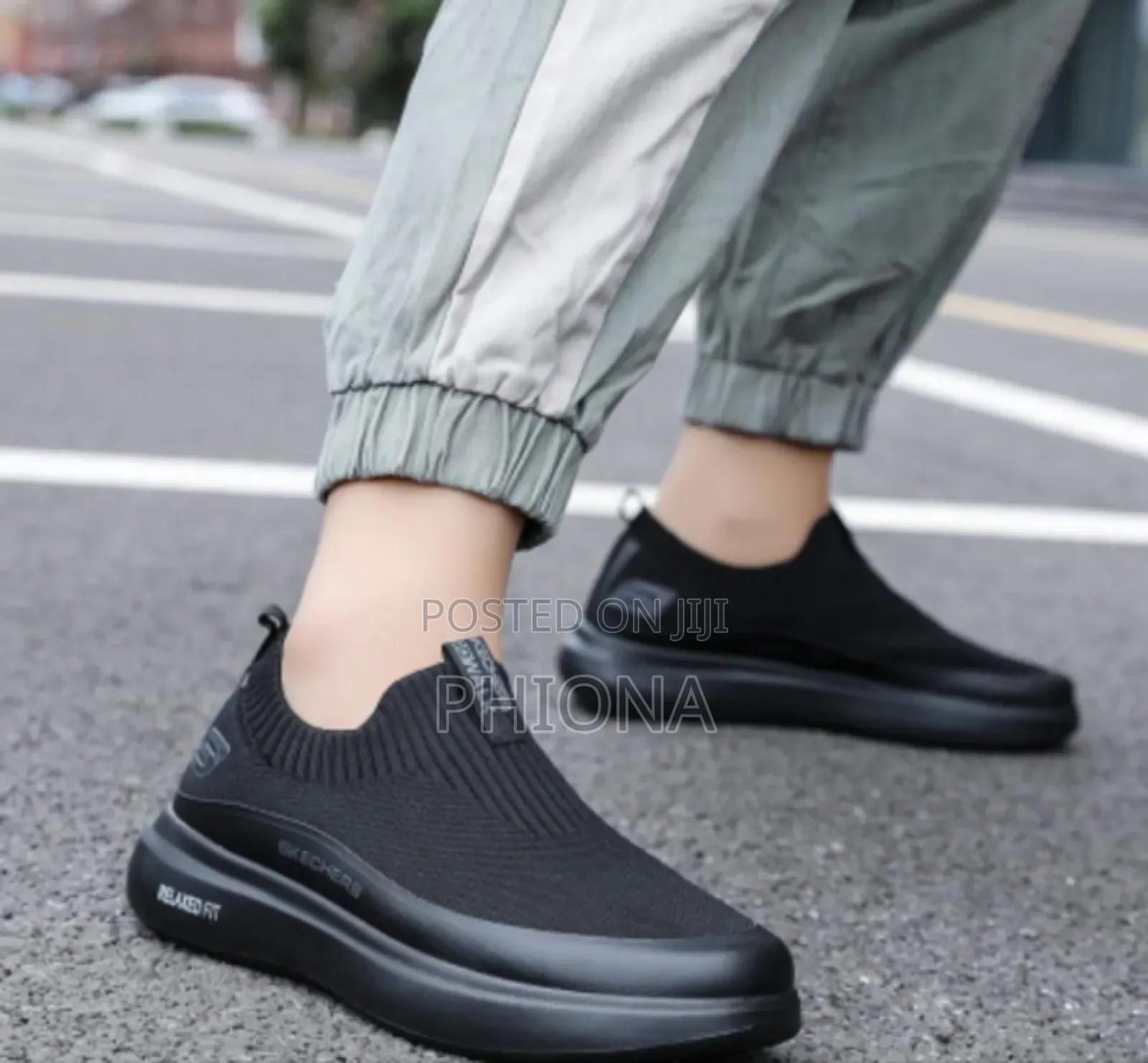 Relaxed Fit Stretcher for Men