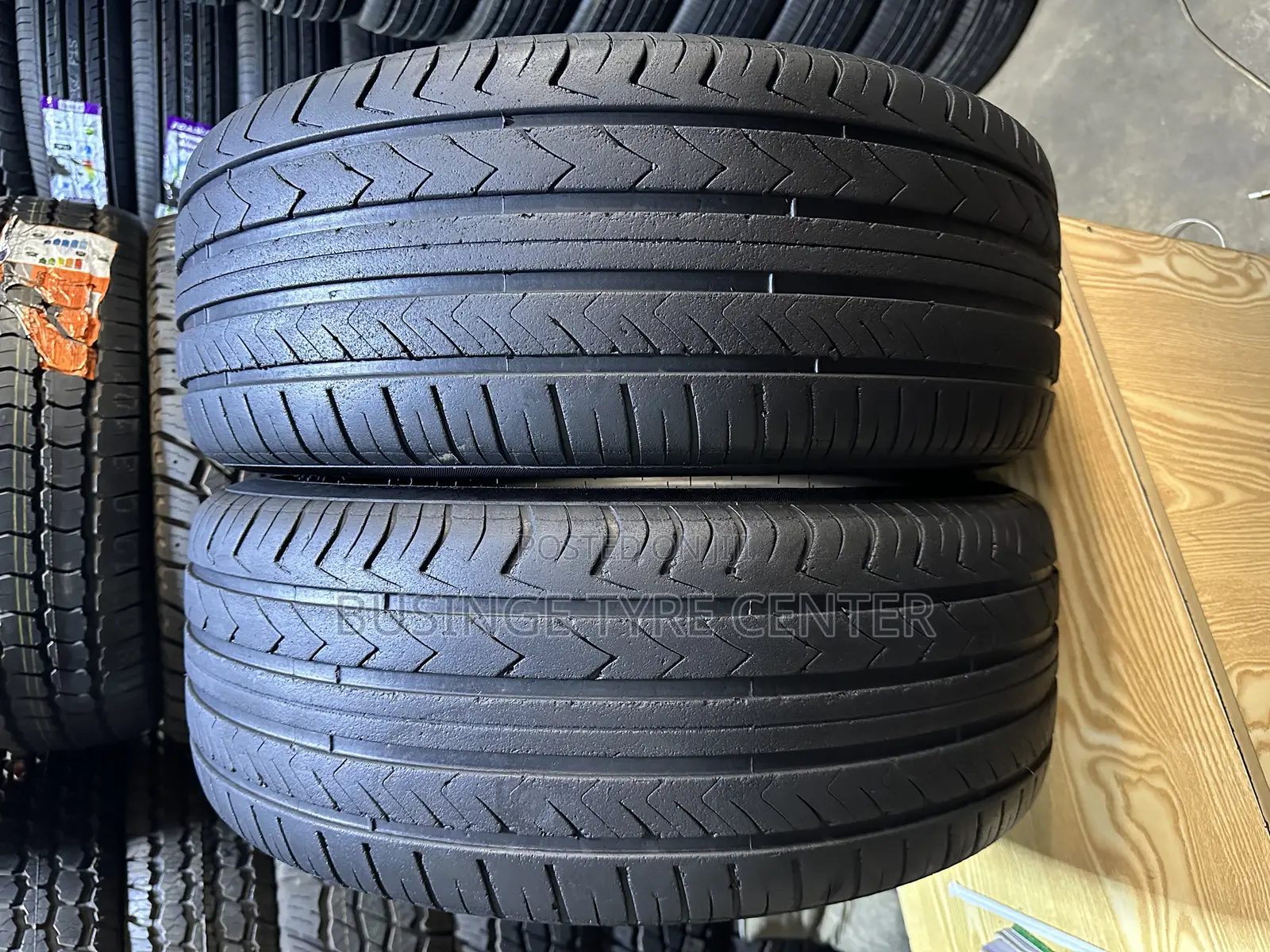 215/55r17 Onyx Tires Foreign Used Good Condition