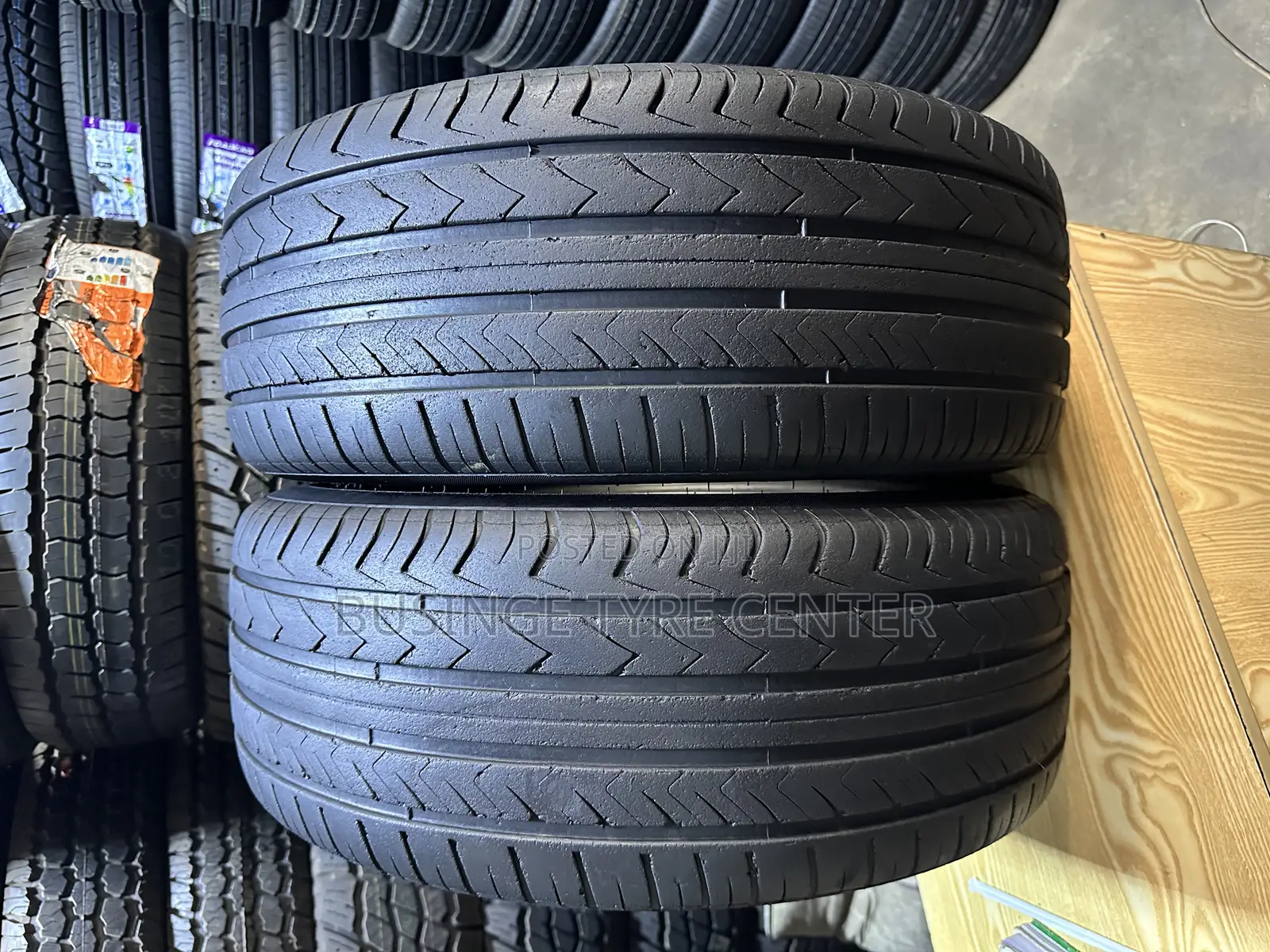 215/55r17 Onyx Tires Foreign Used Good Condition