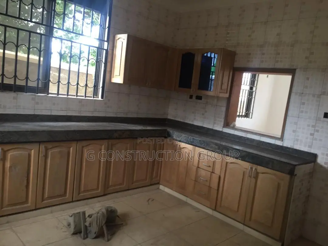 Stand Alone House for Rent and Sale in Ntinda