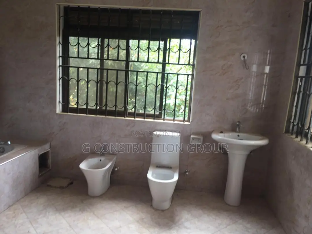 Stand Alone House for Rent and Sale in Ntinda