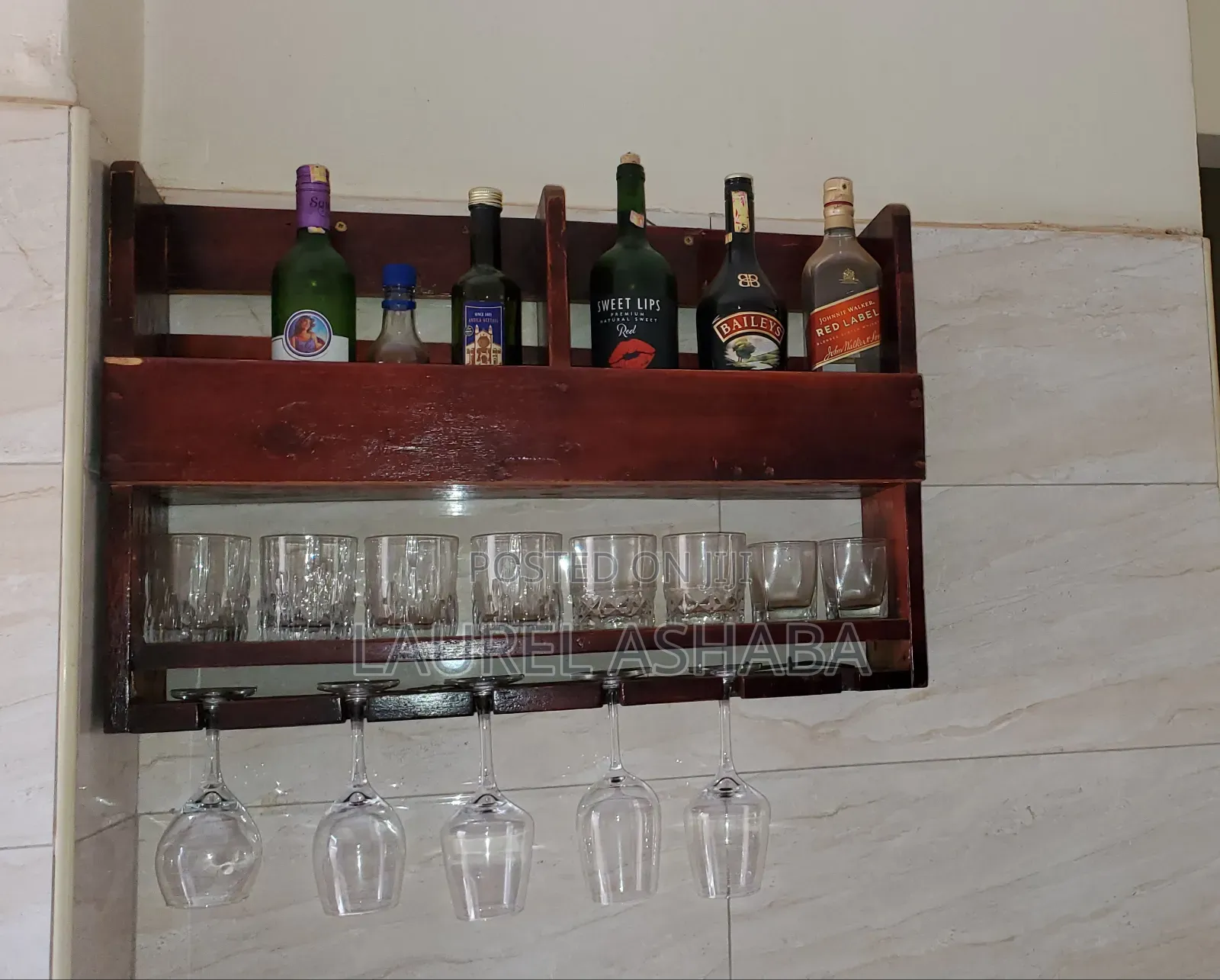 Mini Bar C