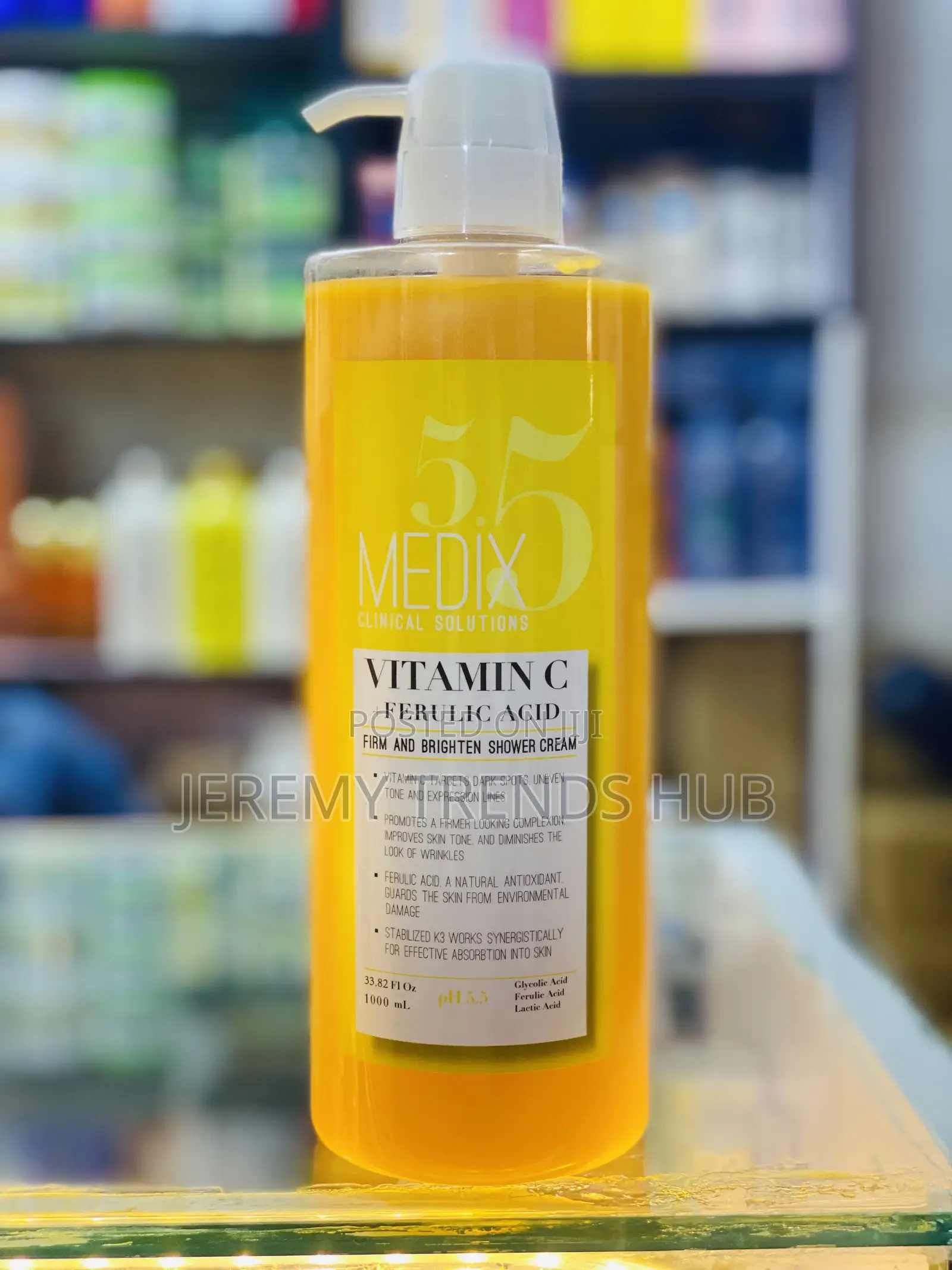 Medix 5.5 Vitamin C + Ferulic Acid Firm and Brighten Shower Cream.
