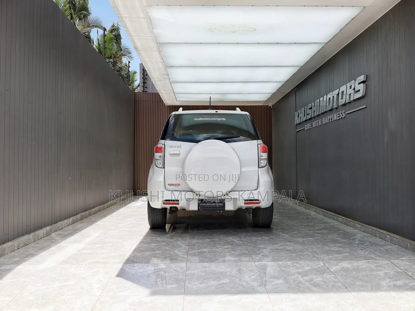 Toyota Rush 1.5 AWD 2012 Pearl