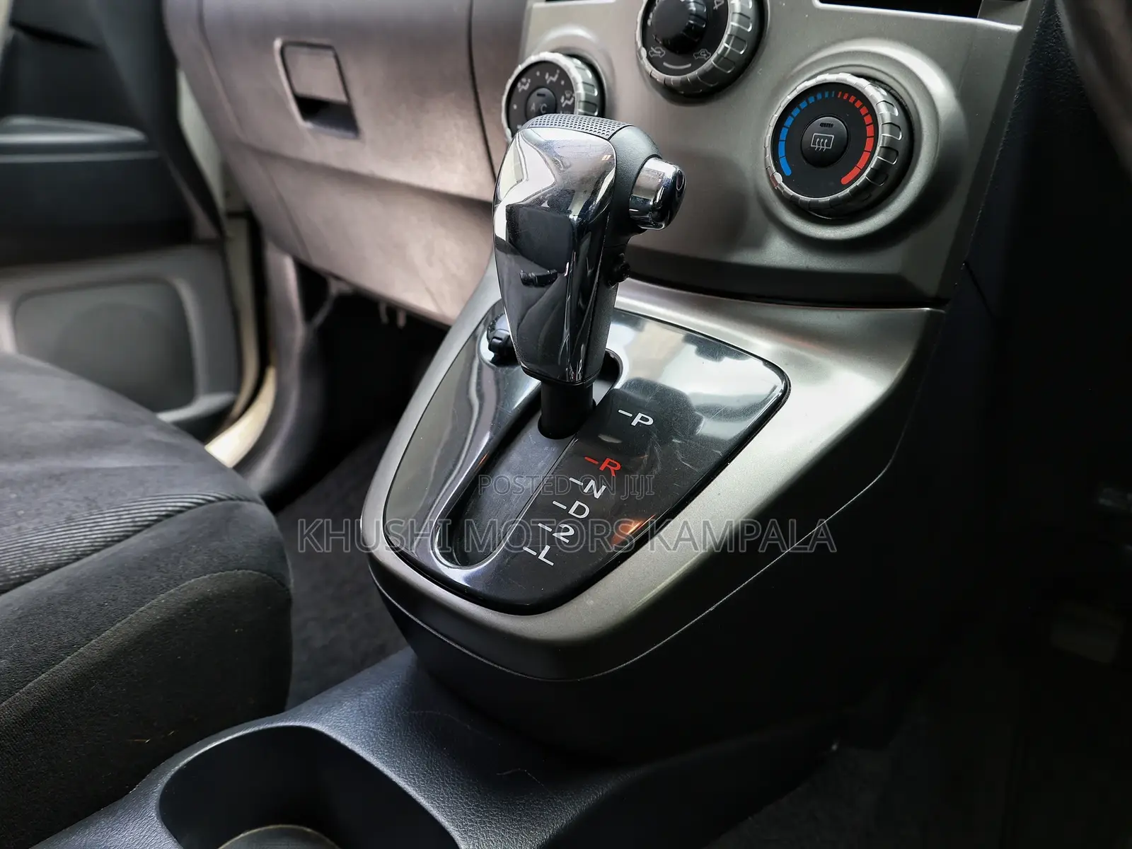 Toyota Rush 1.5 AWD 2012 Pearl
