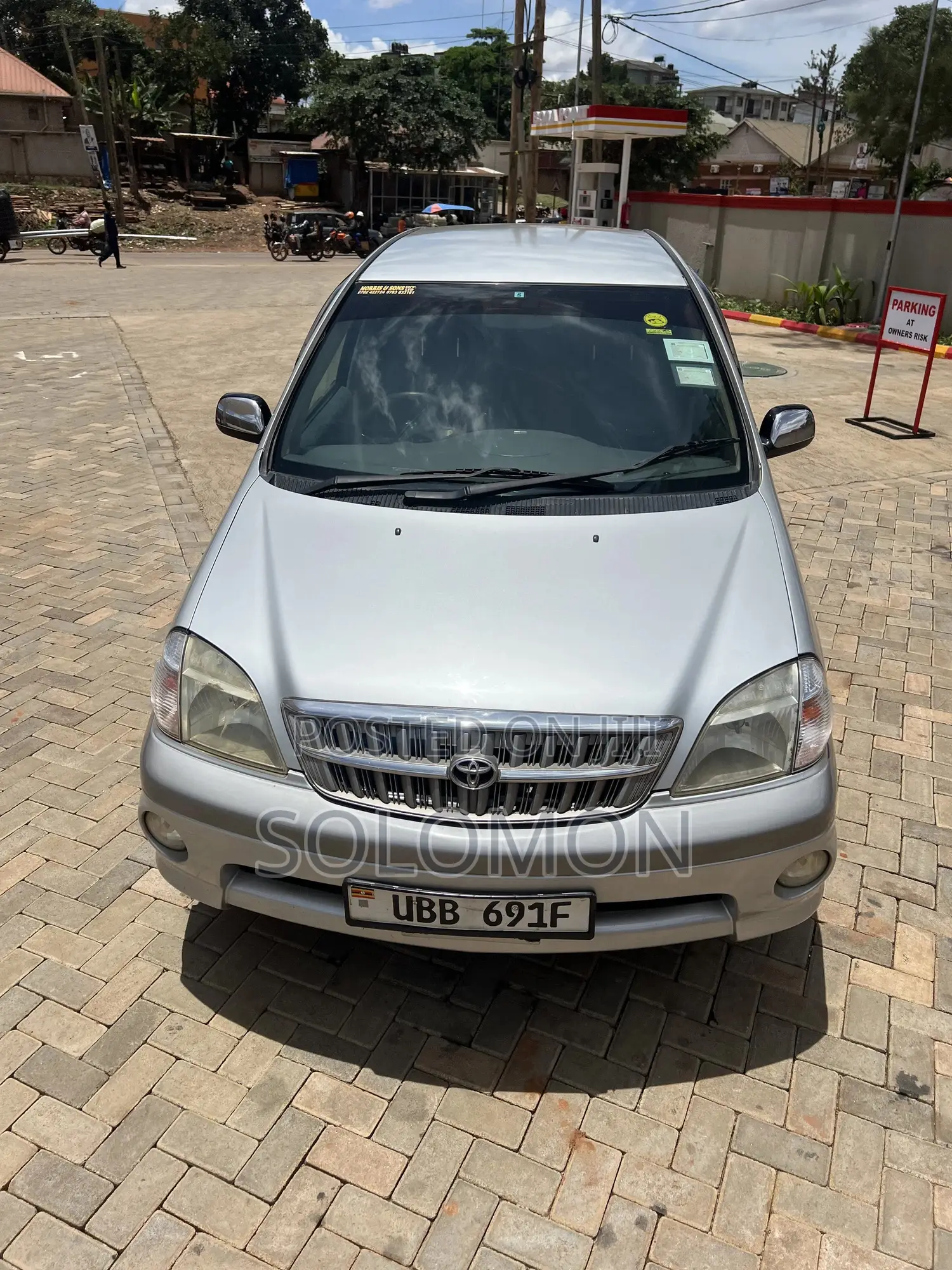 Toyota Nadia 2.0 135hp FWD 2002 Silver