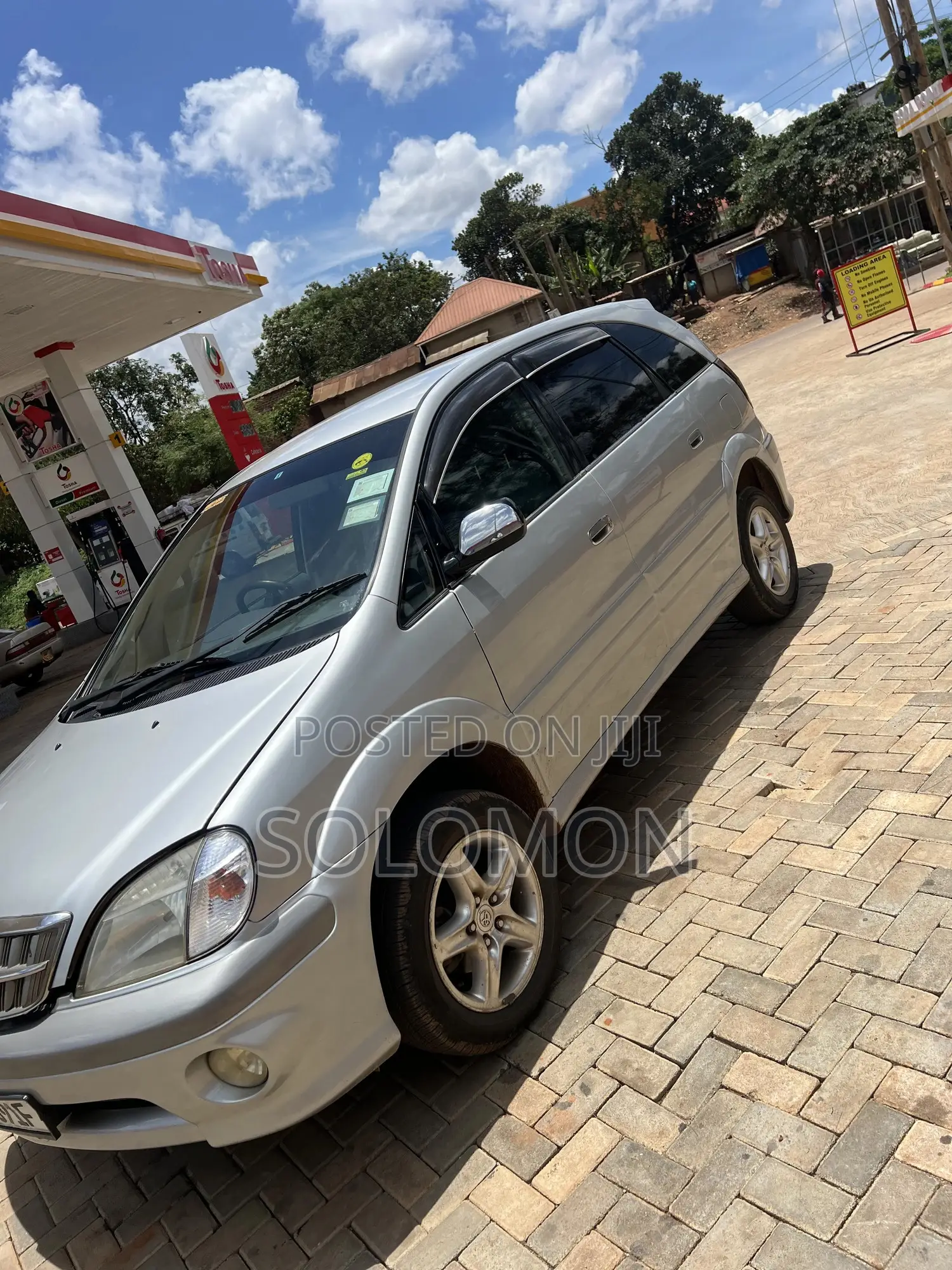 Toyota Nadia 2.0 135hp FWD 2002 Silver