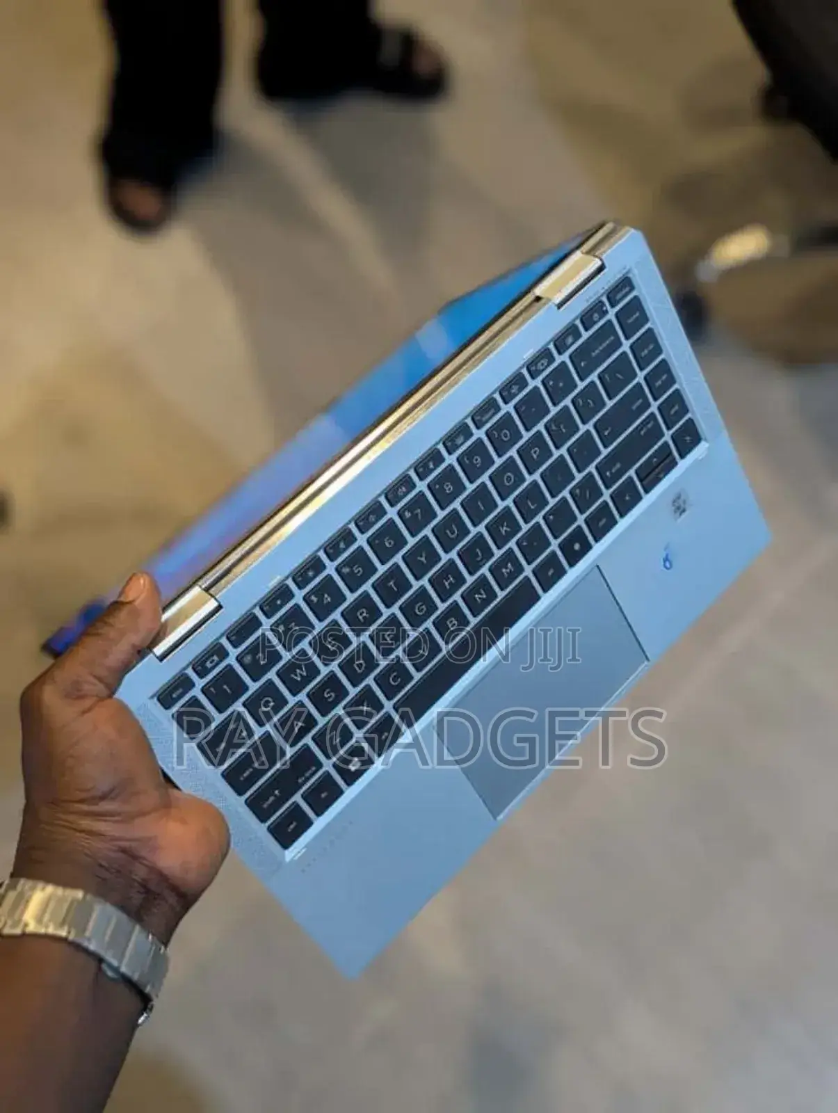 New Laptop HP EliteBook X360 1020 8GB Intel Core i7 SSD 256GB
