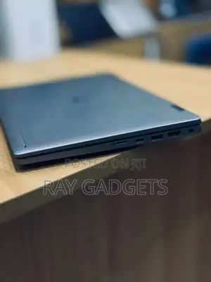 New Laptop Dell Latitude 7400 16GB Intel Core i7 SSD 256GB