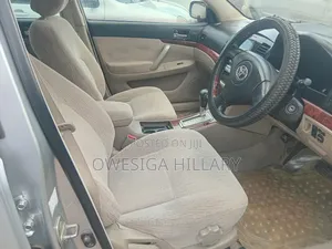 Toyota Land Cruiser Prado 2004 Silver