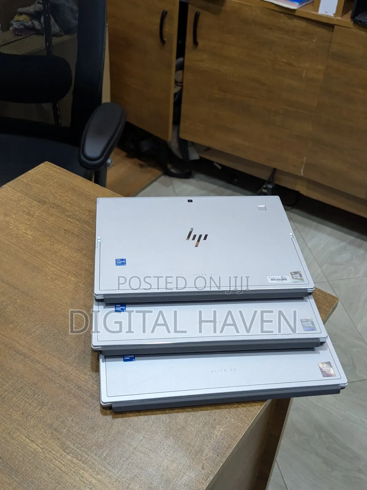 New Laptop HP Elite X2 G8 16GB Intel Core i5 SSHD (Hybrid) 256GB