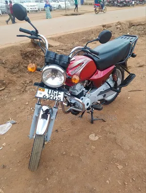 Bajaj Boxer 100 2024 Red