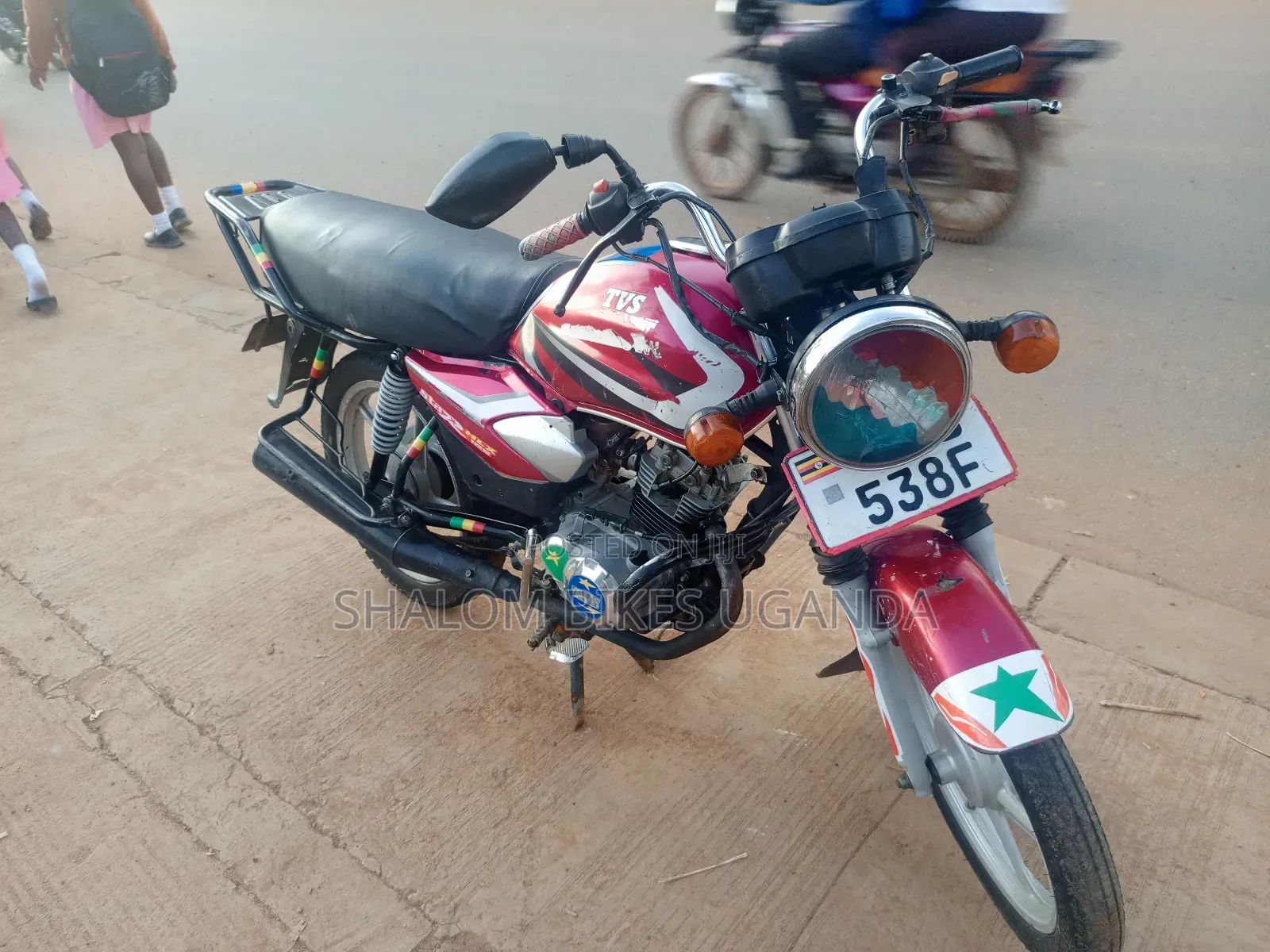TVS HLX 125 2021 Red