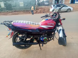 Hero Hunter 125 2024 Red