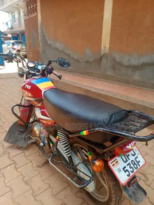 TVS HLX 125 2022 Red
