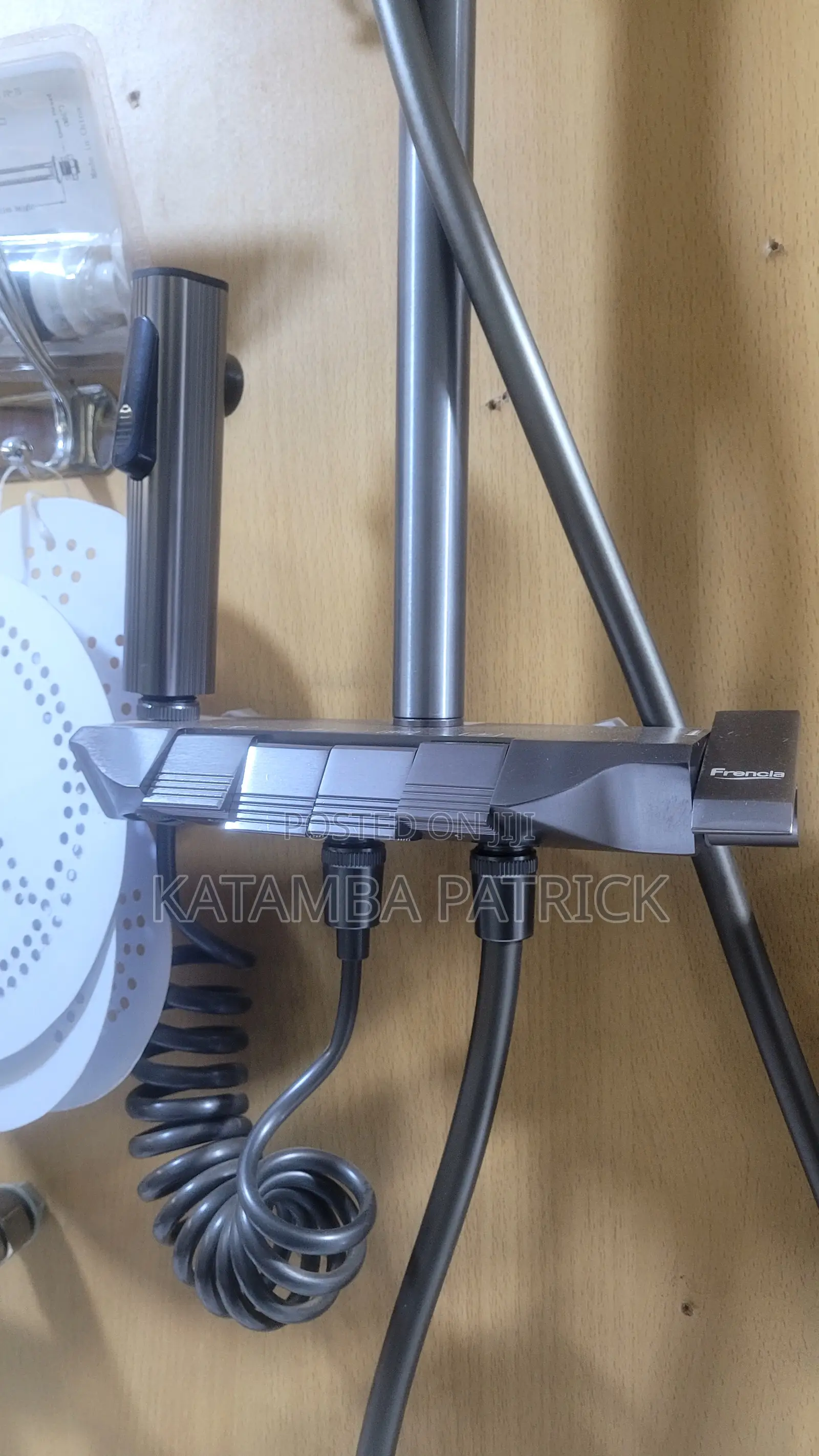 Piano Shower Mixer Taps
