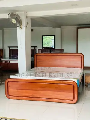 King Size Mahogany Bed