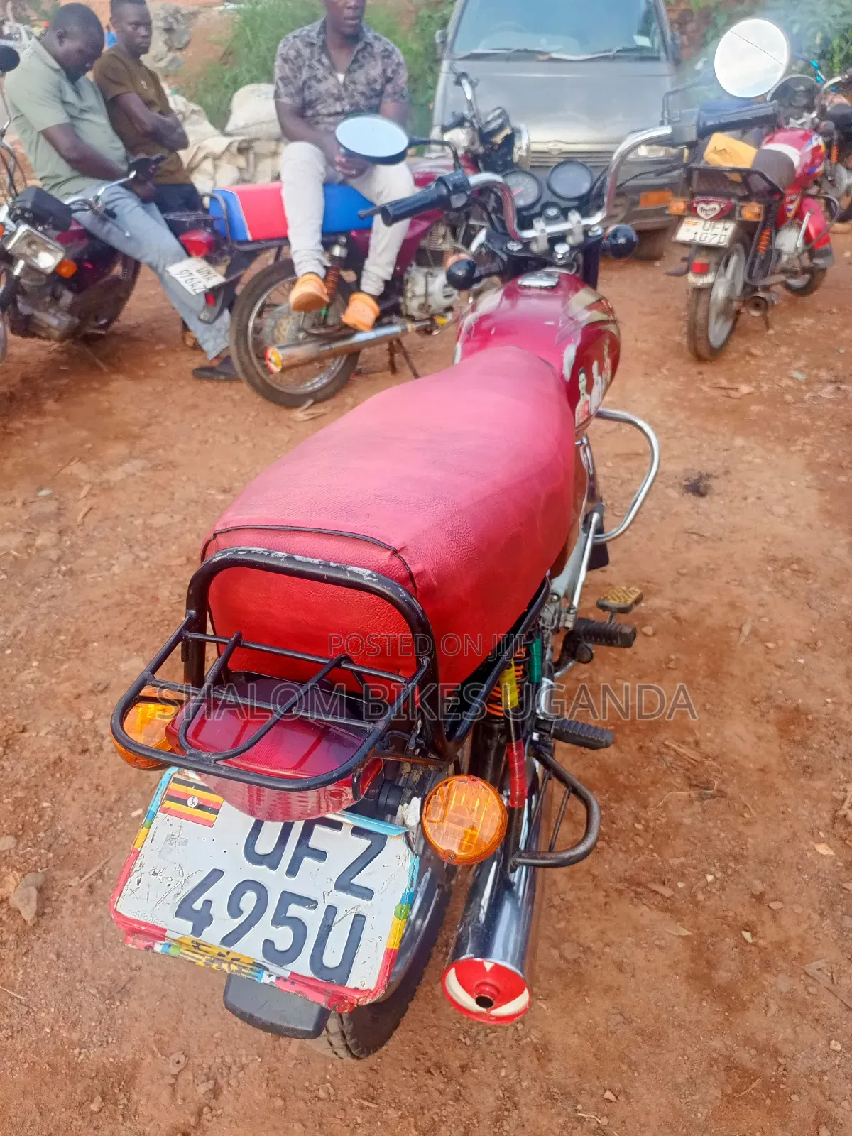 Bajaj Boxer 100 2023 Red